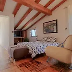 Maria Nina Apartman