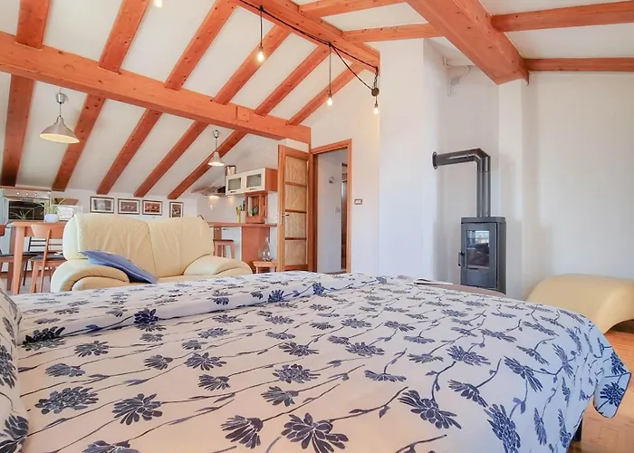 Maria Nina Novigrad Istria