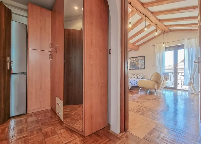 Διαμέρισμα Maria Nina *